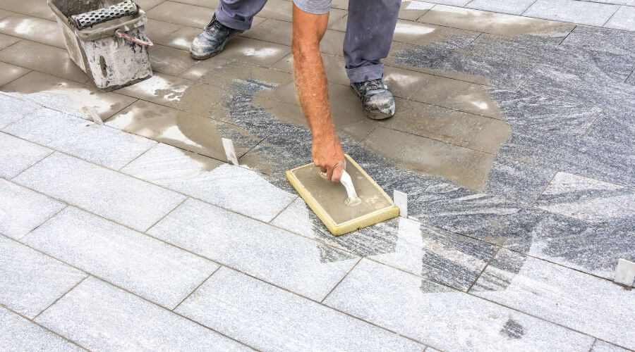 Professional gutter cleaning in Petersburg, PA